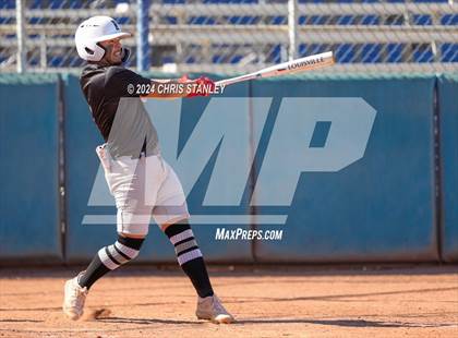 Thumbnail 3 in Youngker vs. Yuma Catholic photogallery.