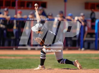 Thumbnail 2 in Youngker vs. Yuma Catholic photogallery.