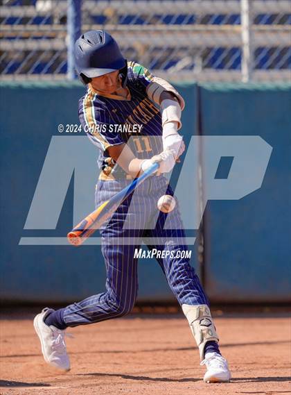 Thumbnail 3 in Youngker vs. Yuma Catholic photogallery.