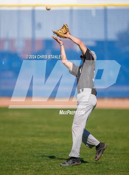 Thumbnail 1 in Youngker vs. Yuma Catholic photogallery.