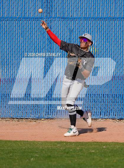 Thumbnail 2 in Youngker vs. Yuma Catholic photogallery.
