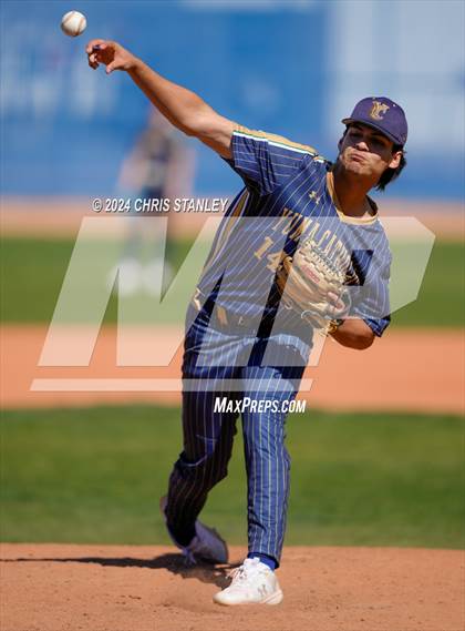 Thumbnail 2 in Youngker vs. Yuma Catholic photogallery.