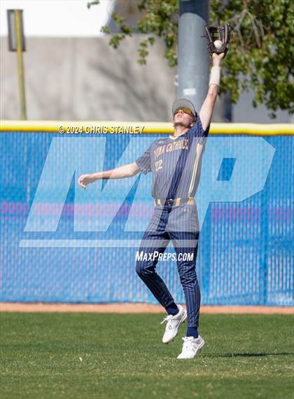Thumbnail 2 in Youngker vs. Yuma Catholic photogallery.