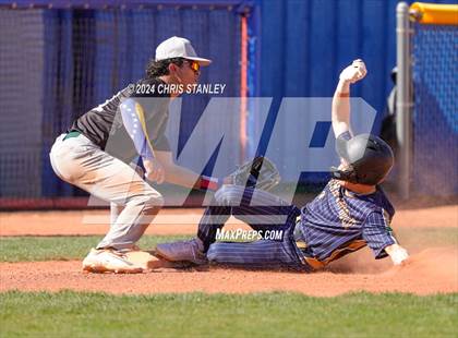 Thumbnail 1 in Youngker vs. Yuma Catholic photogallery.
