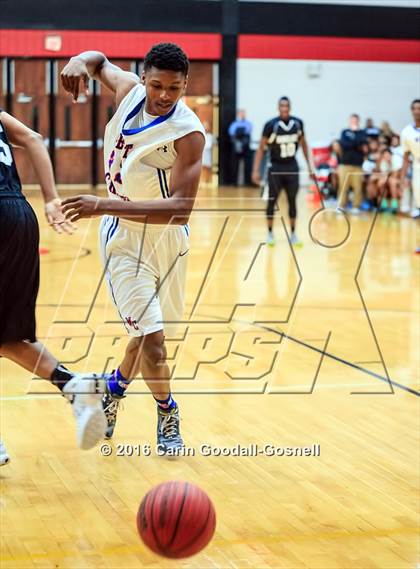 Thumbnail 2 in Havelock vs. West Craven photogallery.