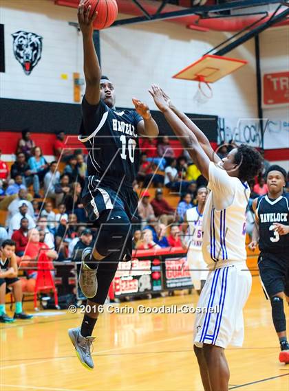 Thumbnail 1 in Havelock vs. West Craven photogallery.