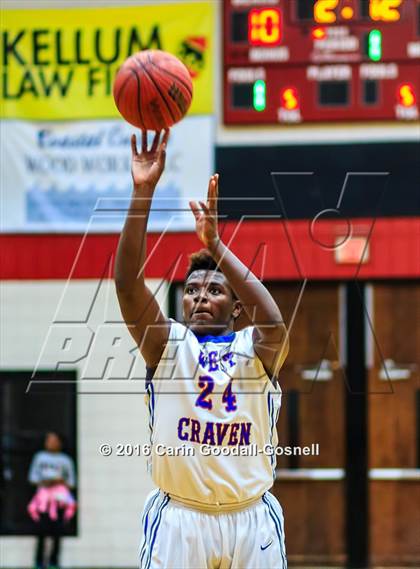 Thumbnail 2 in Havelock vs. West Craven photogallery.