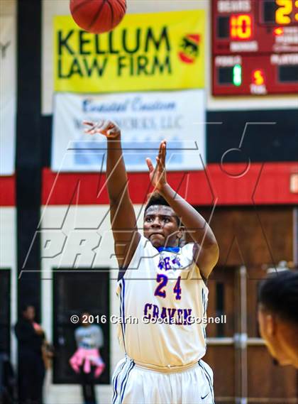 Thumbnail 3 in Havelock vs. West Craven photogallery.