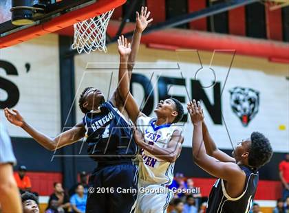 Thumbnail 1 in Havelock vs. West Craven photogallery.