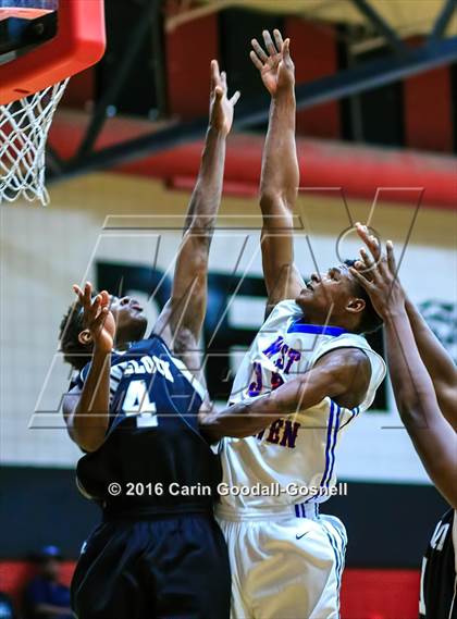 Thumbnail 3 in Havelock vs. West Craven photogallery.
