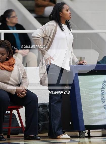 Thumbnail 1 in Dobie vs. Pasadena (McDonald's Texas Invitational) photogallery.