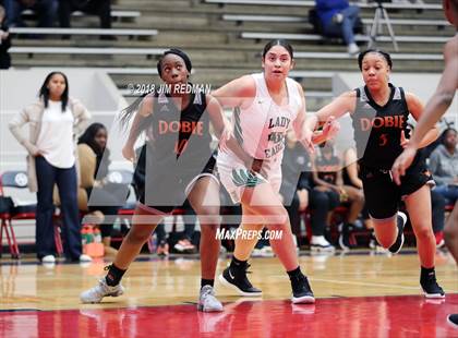 Thumbnail 2 in Dobie vs. Pasadena (McDonald's Texas Invitational) photogallery.
