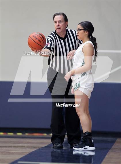 Thumbnail 3 in Dobie vs. Pasadena (McDonald's Texas Invitational) photogallery.