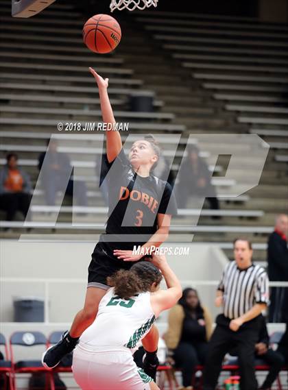 Thumbnail 2 in Dobie vs. Pasadena (McDonald's Texas Invitational) photogallery.