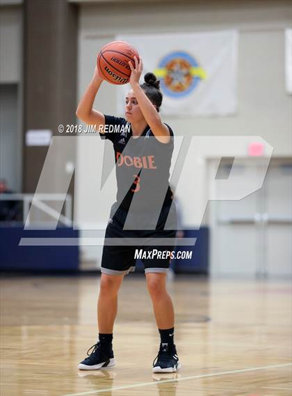 Thumbnail 2 in Dobie vs. Pasadena (McDonald's Texas Invitational) photogallery.