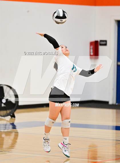 Thumbnail 1 in Clairemont vs Del Lago Academy (CIFSDS D4 2nd Round) photogallery.