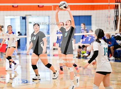 Thumbnail 2 in Clairemont vs Del Lago Academy (CIFSDS D4 2nd Round) photogallery.