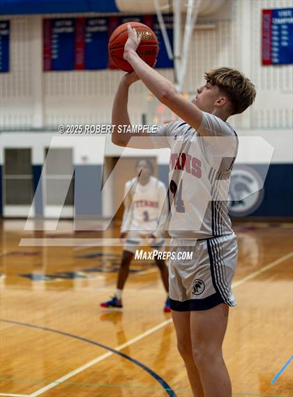 Thumbnail 2 in Indiana @ Shaler Area photogallery.