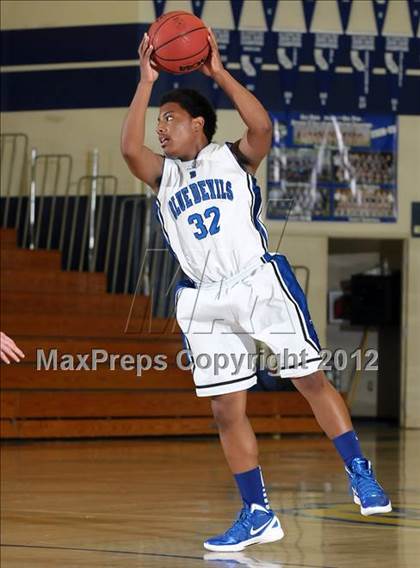 Thumbnail 1 in Bella Vista vs. Davis (Trojan Toss-Up) photogallery.