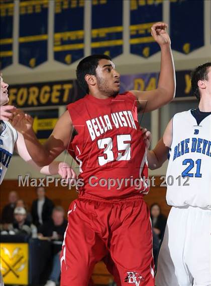 Thumbnail 3 in Bella Vista vs. Davis (Trojan Toss-Up) photogallery.