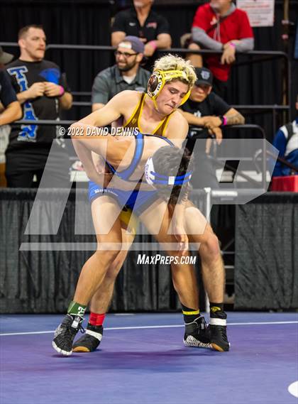 Thumbnail 3 in CIF State Boys Wrestling Championships (Second Round) photogallery.