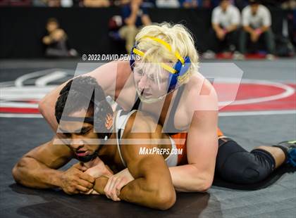 Thumbnail 3 in CIF State Boys Wrestling Championships (Second Round) photogallery.