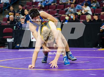 Thumbnail 1 in CIF State Boys Wrestling Championships (Second Round) photogallery.