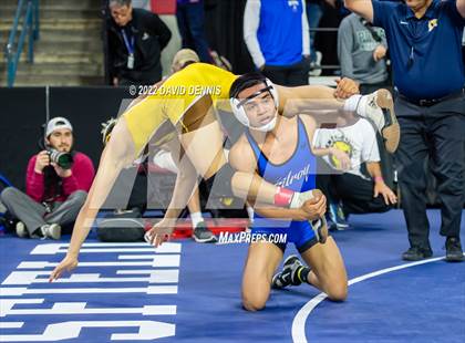 Thumbnail 3 in CIF State Boys Wrestling Championships (Second Round) photogallery.