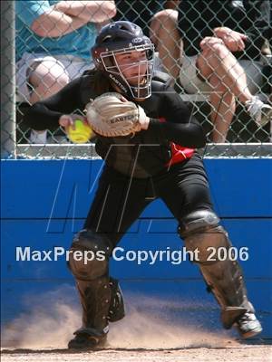 Thumbnail 3 in Watsonville vs San Benito (D1 Section Final) photogallery.