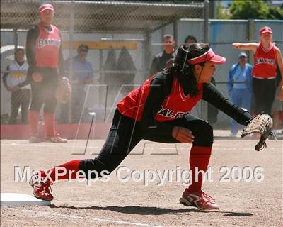 Thumbnail 2 in Watsonville vs San Benito (D1 Section Final) photogallery.