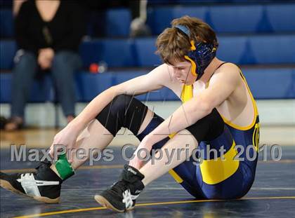 Thumbnail 1 in Quad Meet:  Hoopa/Arcata/Ferndale @ Del Norte photogallery.