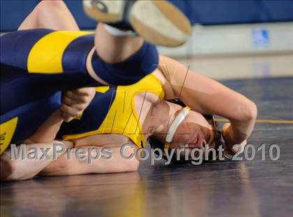 Thumbnail 2 in Quad Meet:  Hoopa/Arcata/Ferndale @ Del Norte photogallery.