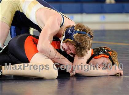 Thumbnail 2 in Quad Meet:  Hoopa/Arcata/Ferndale @ Del Norte photogallery.
