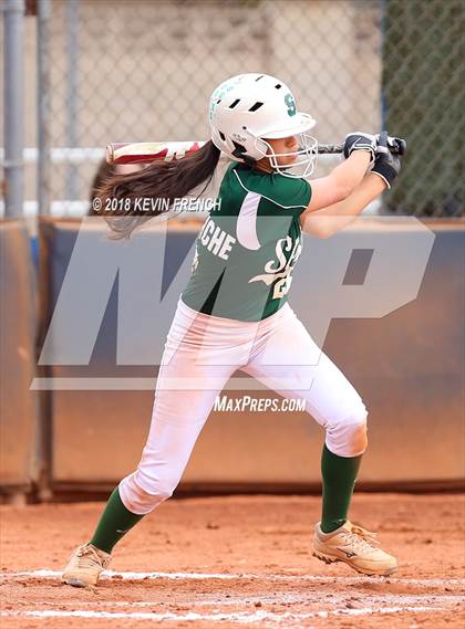 Thumbnail 2 in Casteel vs. Sunnyslope (Cool Nights Tournament) photogallery.