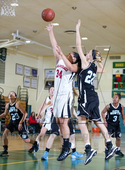 Thumbnail 1 in Harvard-Westlake vs Clovis North (Santa Barbara Tournament of Champions) photogallery.
