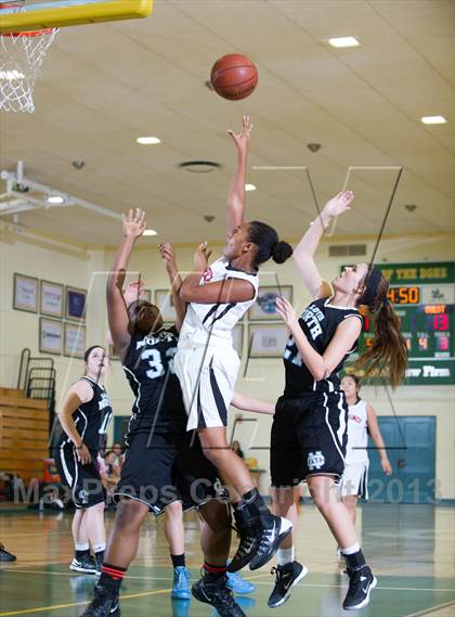 Thumbnail 2 in Harvard-Westlake vs Clovis North (Santa Barbara Tournament of Champions) photogallery.