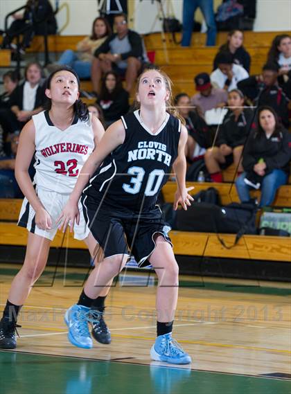 Thumbnail 2 in Harvard-Westlake vs Clovis North (Santa Barbara Tournament of Champions) photogallery.