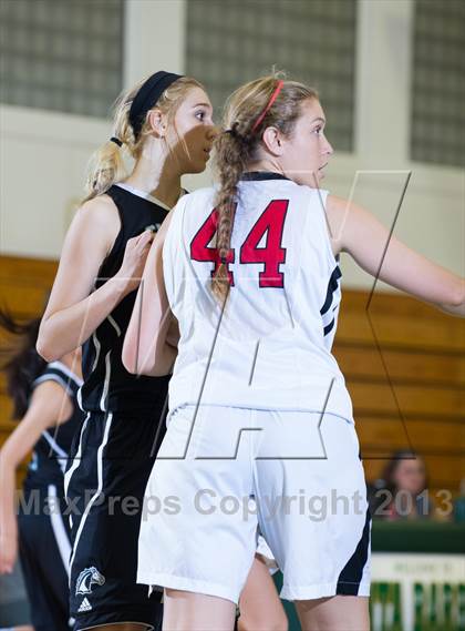 Thumbnail 3 in Harvard-Westlake vs Clovis North (Santa Barbara Tournament of Champions) photogallery.