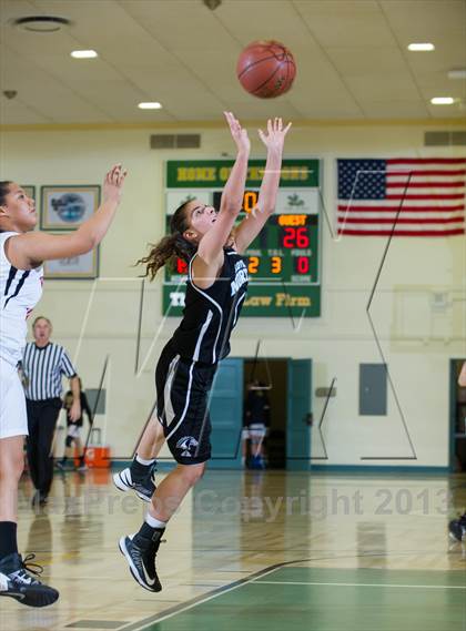 Thumbnail 2 in Harvard-Westlake vs Clovis North (Santa Barbara Tournament of Champions) photogallery.