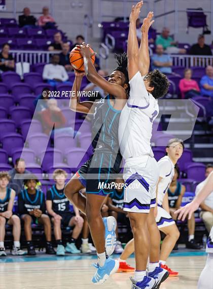 Thumbnail 2 in IMG Academy Blue vs Providence (City of Palms Classic) photogallery.