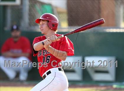 Thumbnail 3 in Bishop Verot vs. Dunnellon (Sarasota Classic) photogallery.