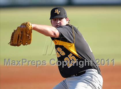 Thumbnail 3 in Bishop Verot vs. Dunnellon (Sarasota Classic) photogallery.