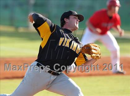 Thumbnail 3 in Bishop Verot vs. Dunnellon (Sarasota Classic) photogallery.