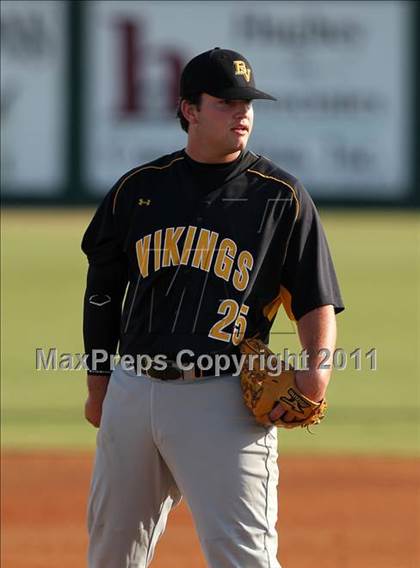 Thumbnail 3 in Bishop Verot vs. Dunnellon (Sarasota Classic) photogallery.