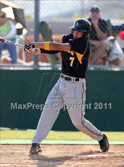 Thumbnail 1 in Bishop Verot vs. Dunnellon (Sarasota Classic) photogallery.