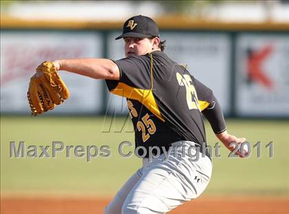 Thumbnail 2 in Bishop Verot vs. Dunnellon (Sarasota Classic) photogallery.