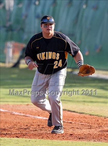 Thumbnail 2 in Bishop Verot vs. Dunnellon (Sarasota Classic) photogallery.