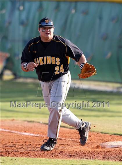 Thumbnail 1 in Bishop Verot vs. Dunnellon (Sarasota Classic) photogallery.