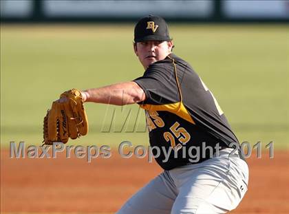 Thumbnail 3 in Bishop Verot vs. Dunnellon (Sarasota Classic) photogallery.