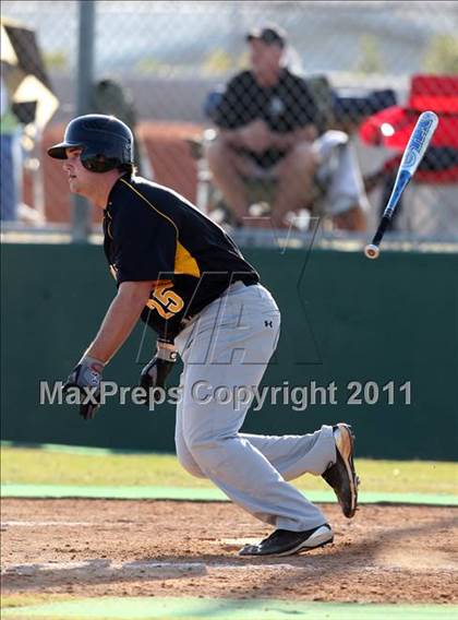 Thumbnail 2 in Bishop Verot vs. Dunnellon (Sarasota Classic) photogallery.